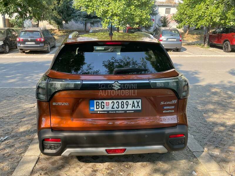 Suzuki SX4 S-Cross 1.4  6AT 4WD,