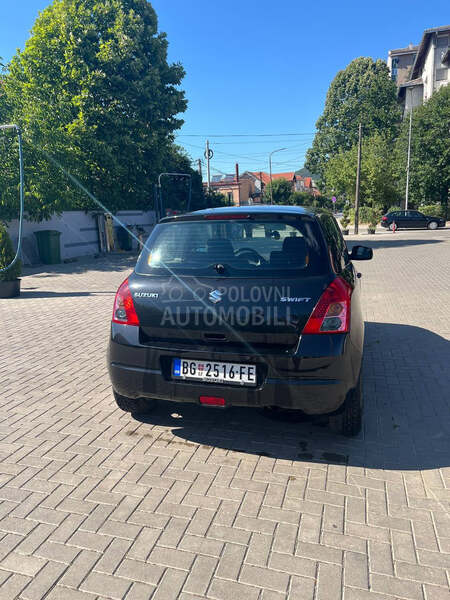 Suzuki Swift 1.3