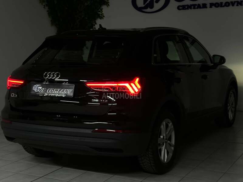 Audi Q3 35 TDI MATRIX AUT