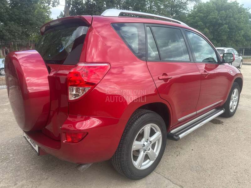 Toyota RAV 4 2.2 D4D