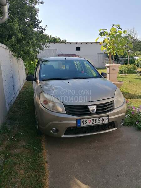 Dacia Sandero 