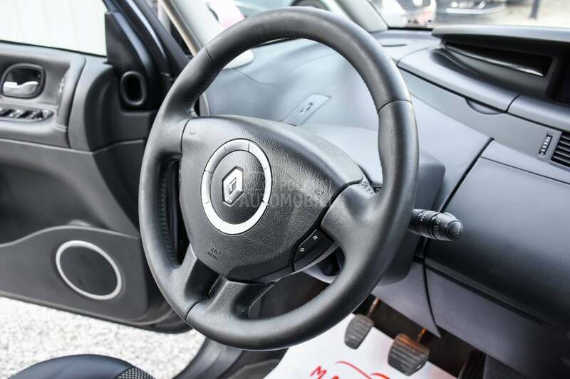 Renault Espace 2.0 DCI