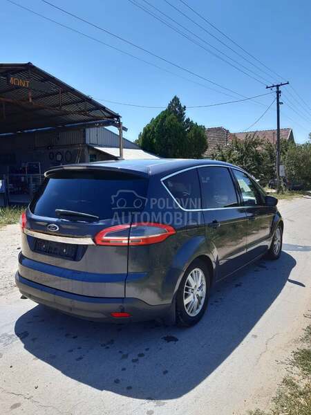 Ford S-Max 