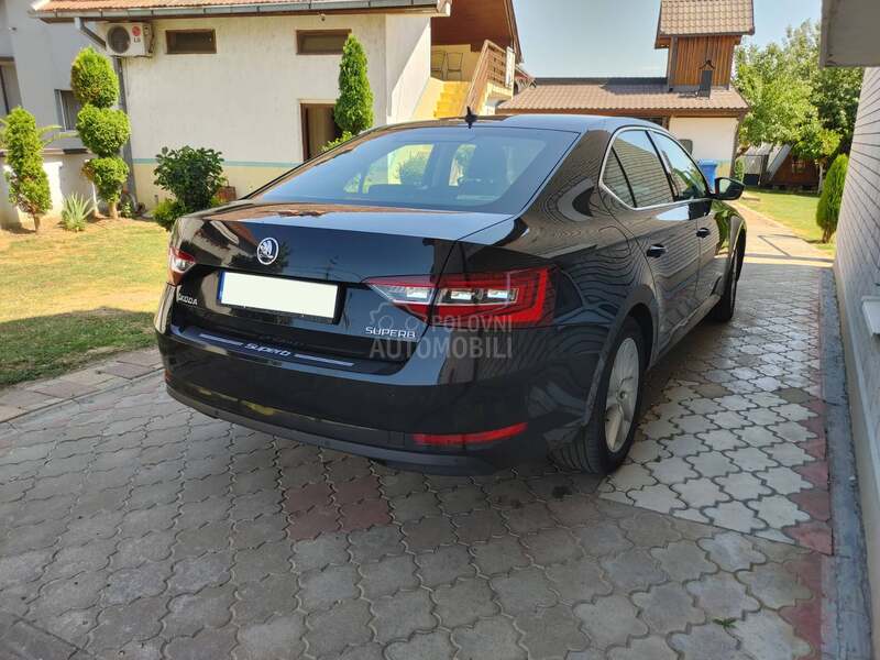 Škoda Superb 2.0 tdi Ambition