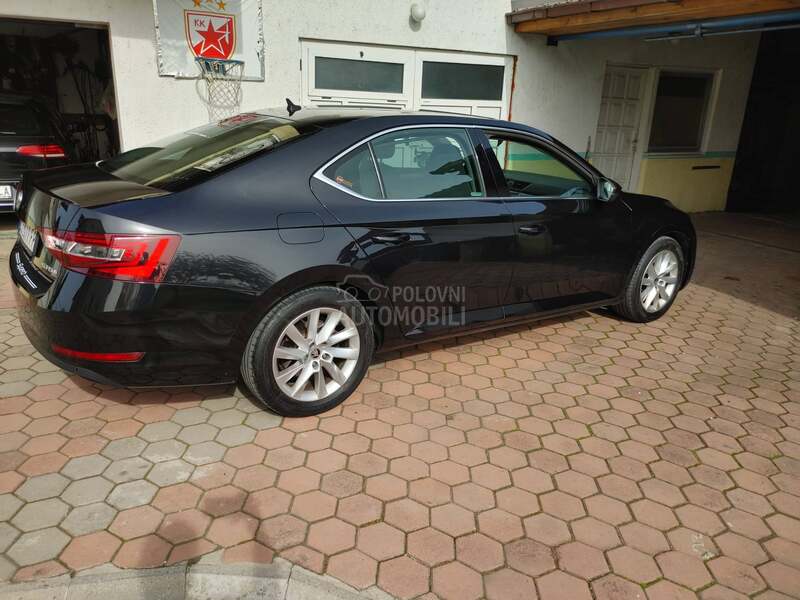 Škoda Superb 2.0 tdi Ambition