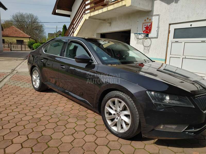Škoda Superb 2.0 tdi Ambition