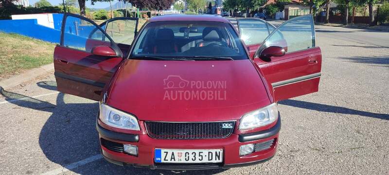 Opel Omega 2.0i