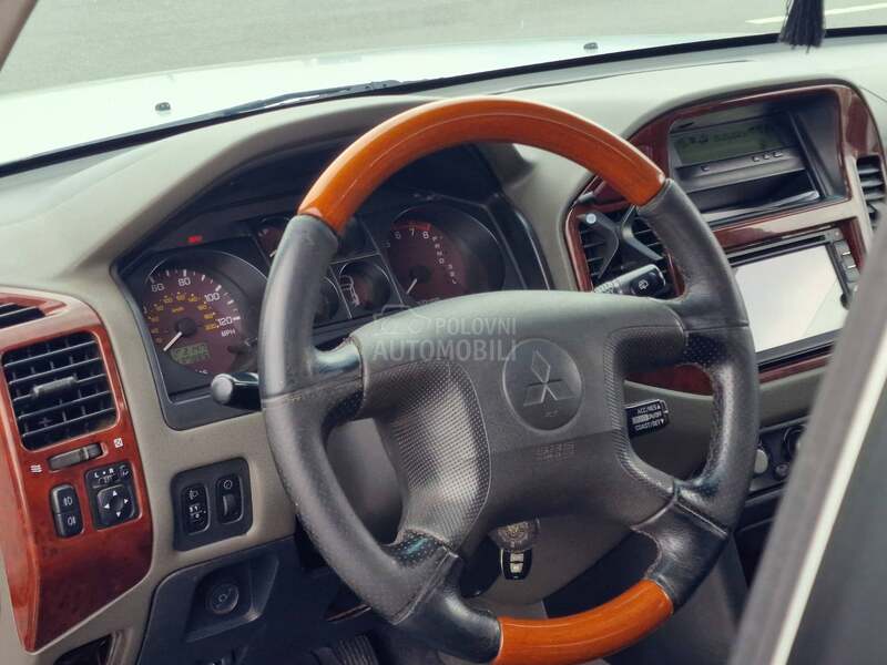 Mitsubishi Pajero 3.2did reg na teret.