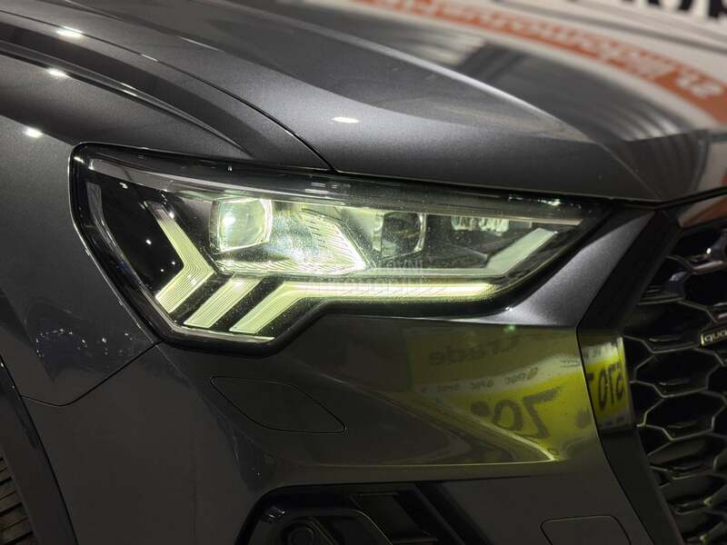 Audi Q3 S-LINE/4X4/MATRIX