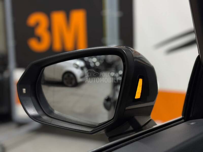 Audi Q3 S-LINE/4X4/MATRIX