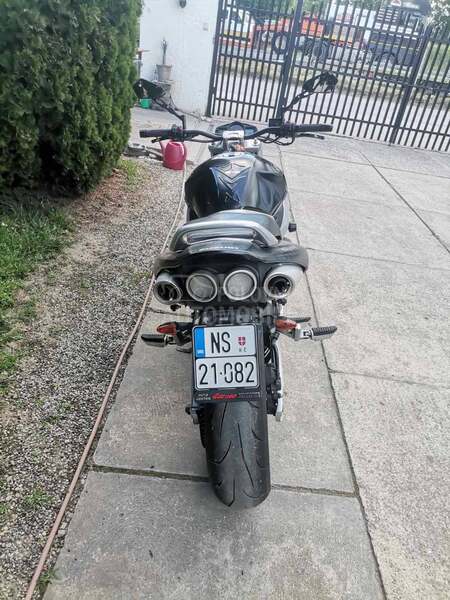 Suzuki Gsr
