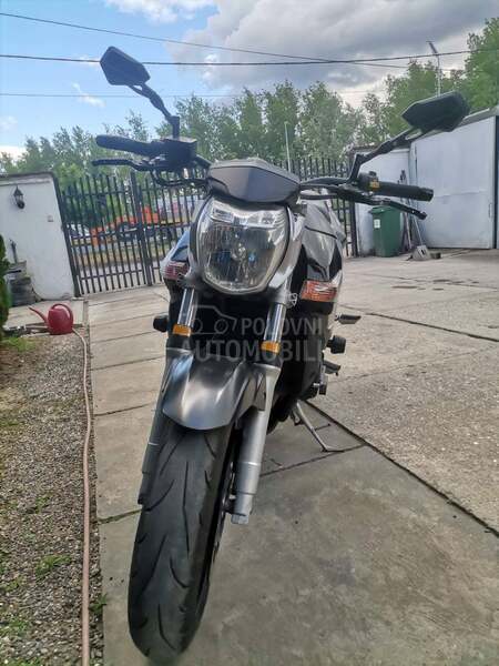Suzuki Gsr