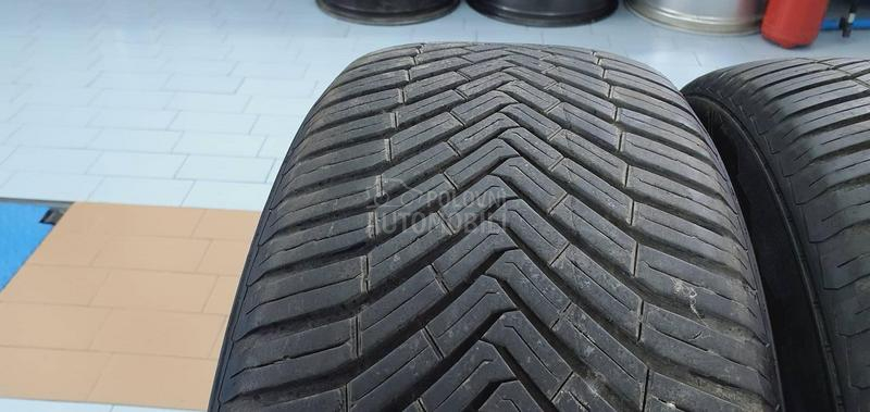 Continental 235/55 R18 Sve sezone