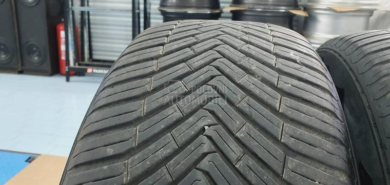 Continental 235/55 R18 Sve sezone