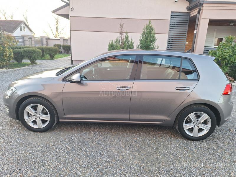 Volkswagen Golf 7 1.6 DSG HighLine