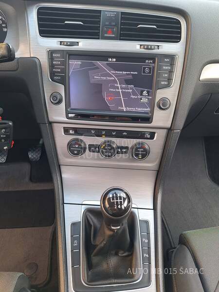 Volkswagen Golf 7 1.6 TDI HighLine