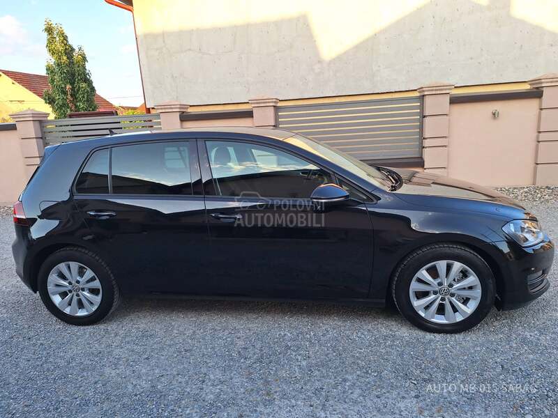 Volkswagen Golf 7 1.6 TDI HighLine