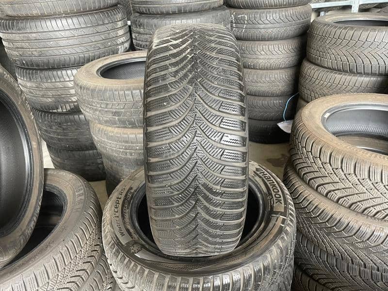 Hankook 205/55 R16 Zimska