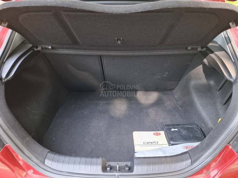 Kia pro_cee`d 
