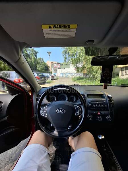 Kia pro_cee`d 