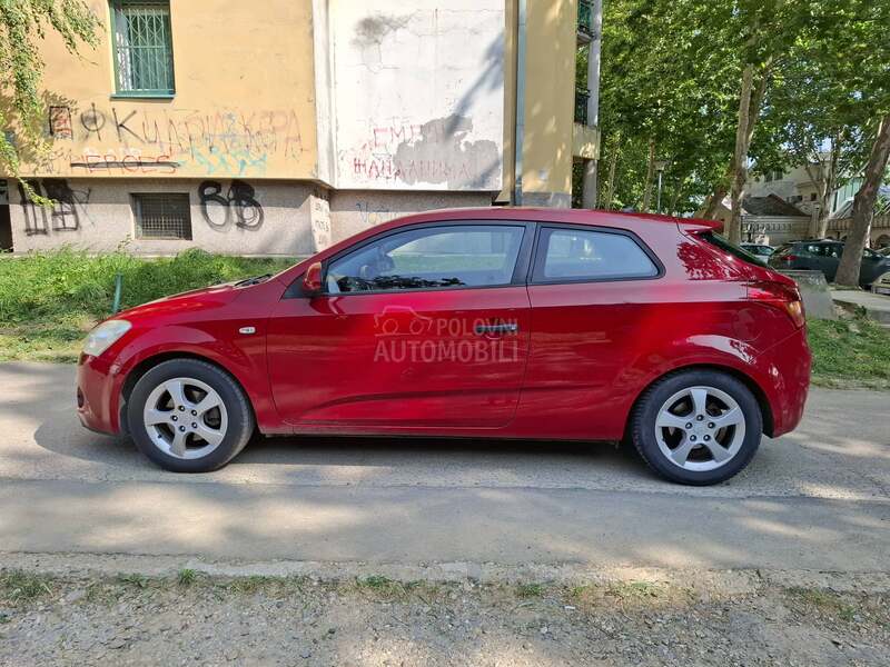 Kia pro_cee`d 