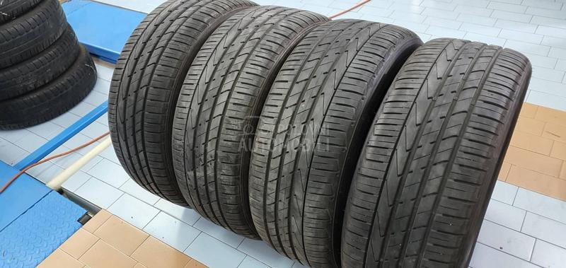 Hankook 235/50 R19 Letnja