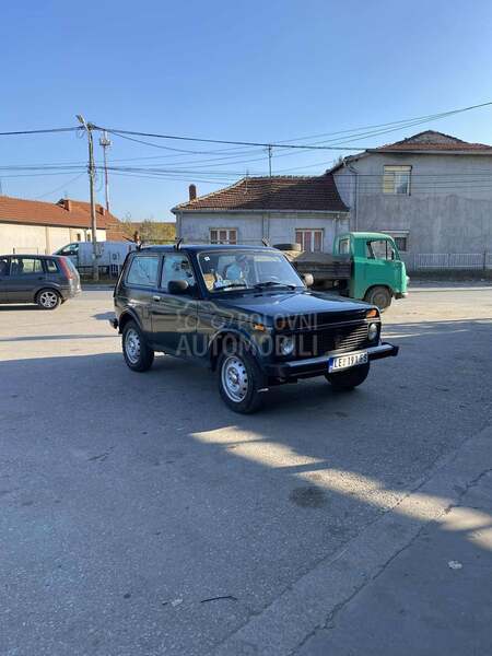 Lada Niva 