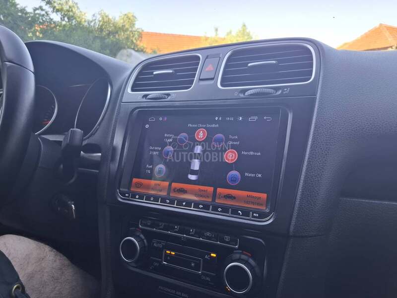 Volkswagen Golf 6 1.6tdi,highline