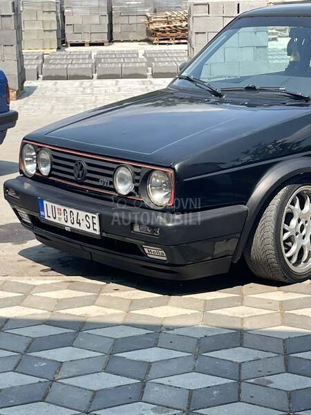Volkswagen Golf 2 gti