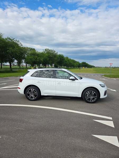 Audi Q5 2.0 S line Quattro
