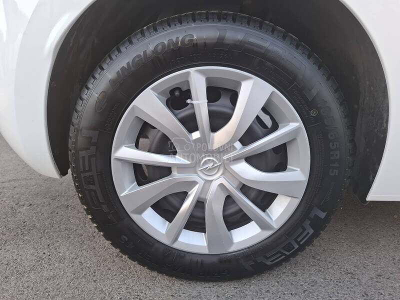 Opel Corsa F 