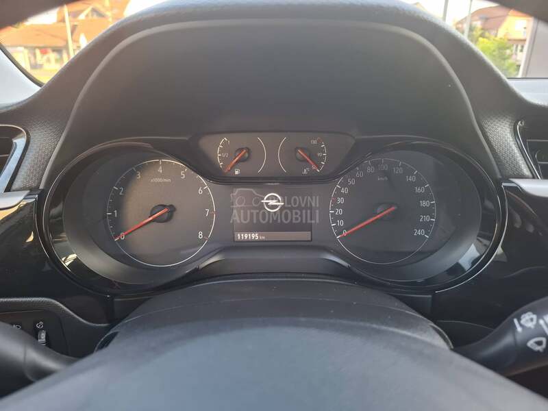 Opel Corsa F 