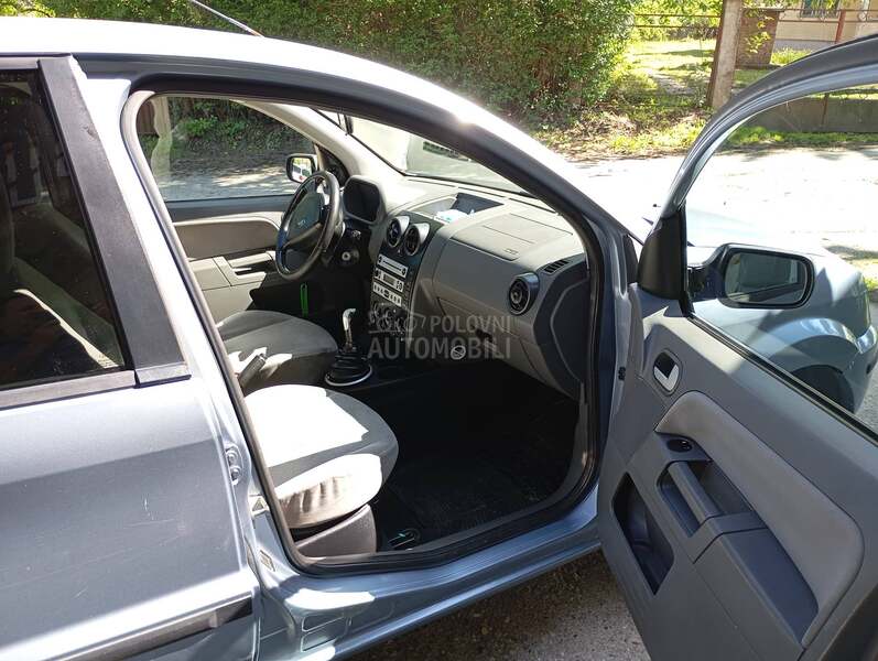 Ford Fusion 1.4 tdci