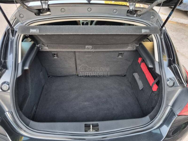 Opel Astra J C O S M O