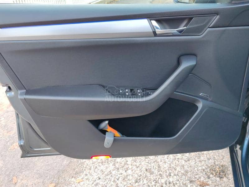 Škoda Superb 1.6 TDI DSG TOOP