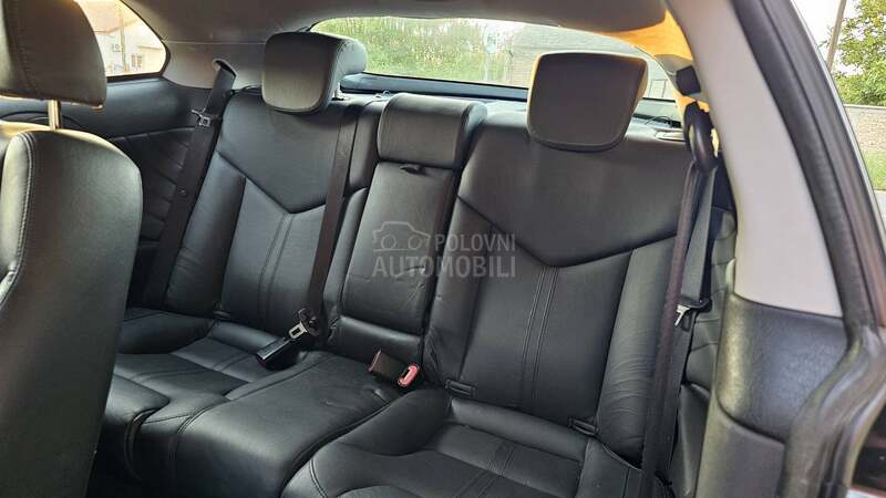 Alfa Romeo GT QV