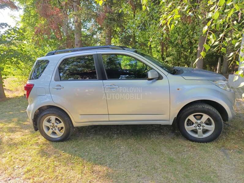 Daihatsu Terios 1,5 sx