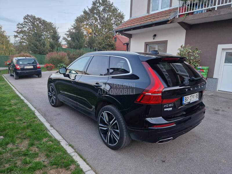 Volvo XC60 R-DESIGN
