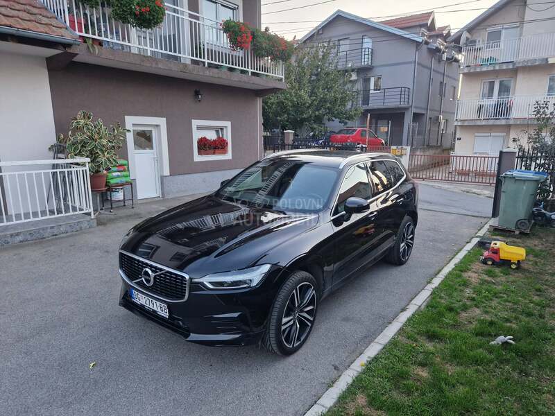 Volvo XC60 R-DESIGN