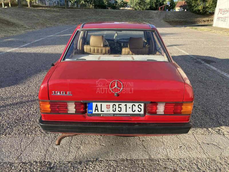 Mercedes Benz 190 2.0E