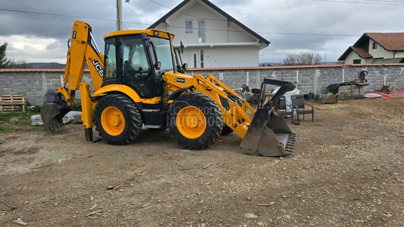 JCB 4CX