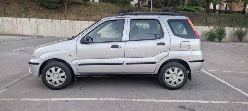 Subaru Justy 