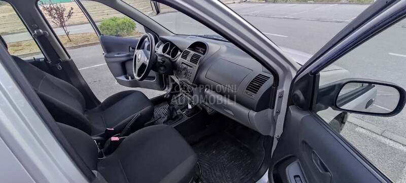 Subaru Justy 