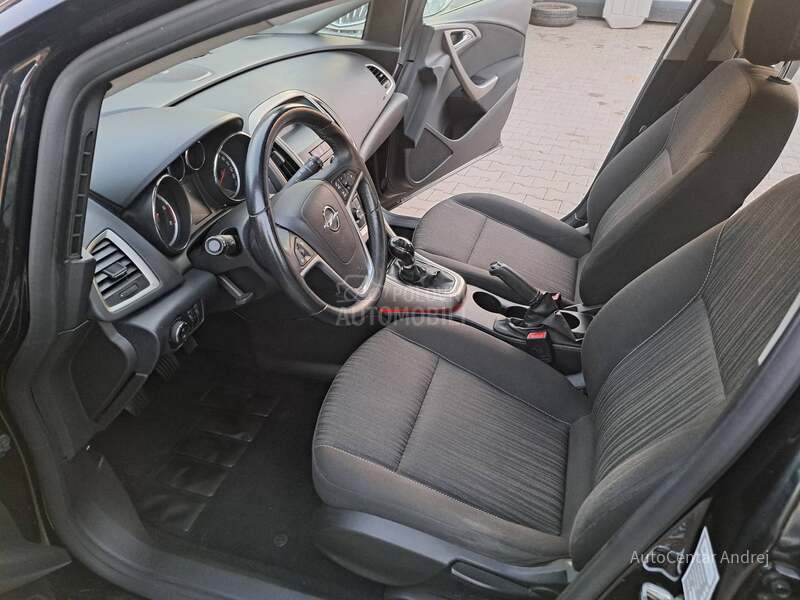 Opel Astra J 1.7 CDTI
