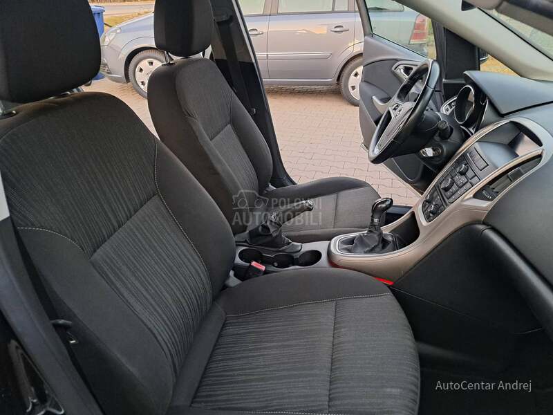 Opel Astra J 1.7 CDTI