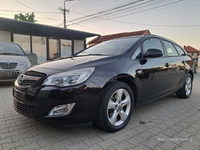 Opel Astra J 1.7 CDTI