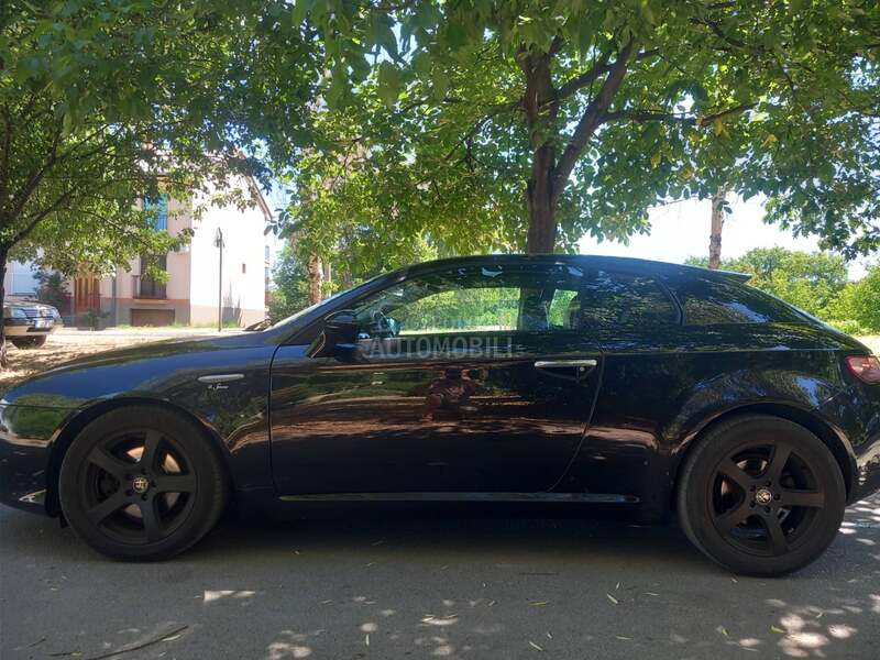Alfa Romeo Brera 2.2 JTS