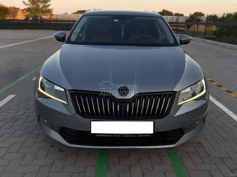 Škoda Superb 1.6 TDI BLACK