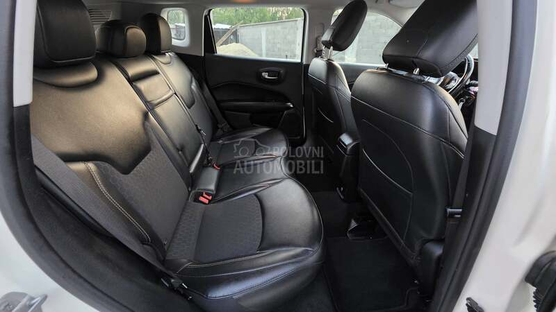 Jeep Compass 1.6MJTD PERLA