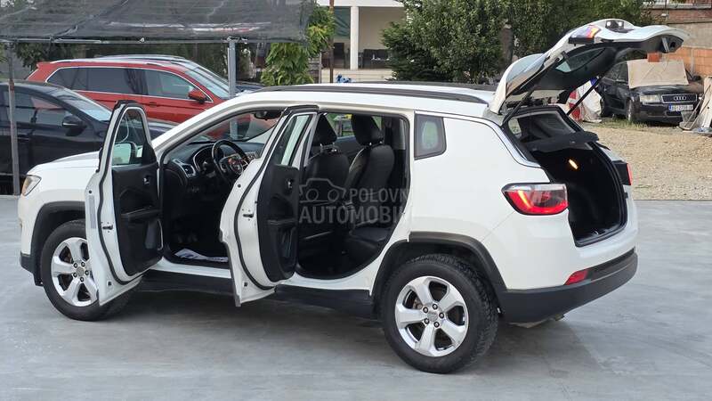 Jeep Compass 1.6MJTD PERLA